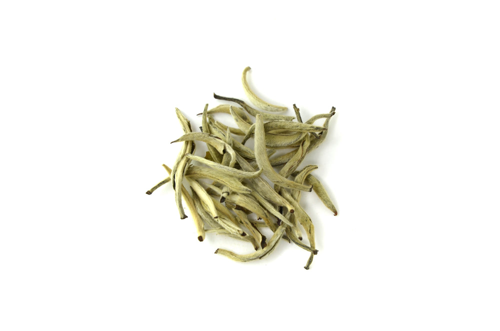 
            
                Load image into Gallery viewer, Silver Needle White Tea
            
        